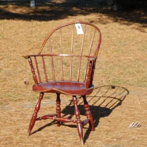 Dick Withingtons personal Windsor arm chair sells for $35,000