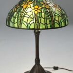 Tiffany Studios, Daffodil lamp