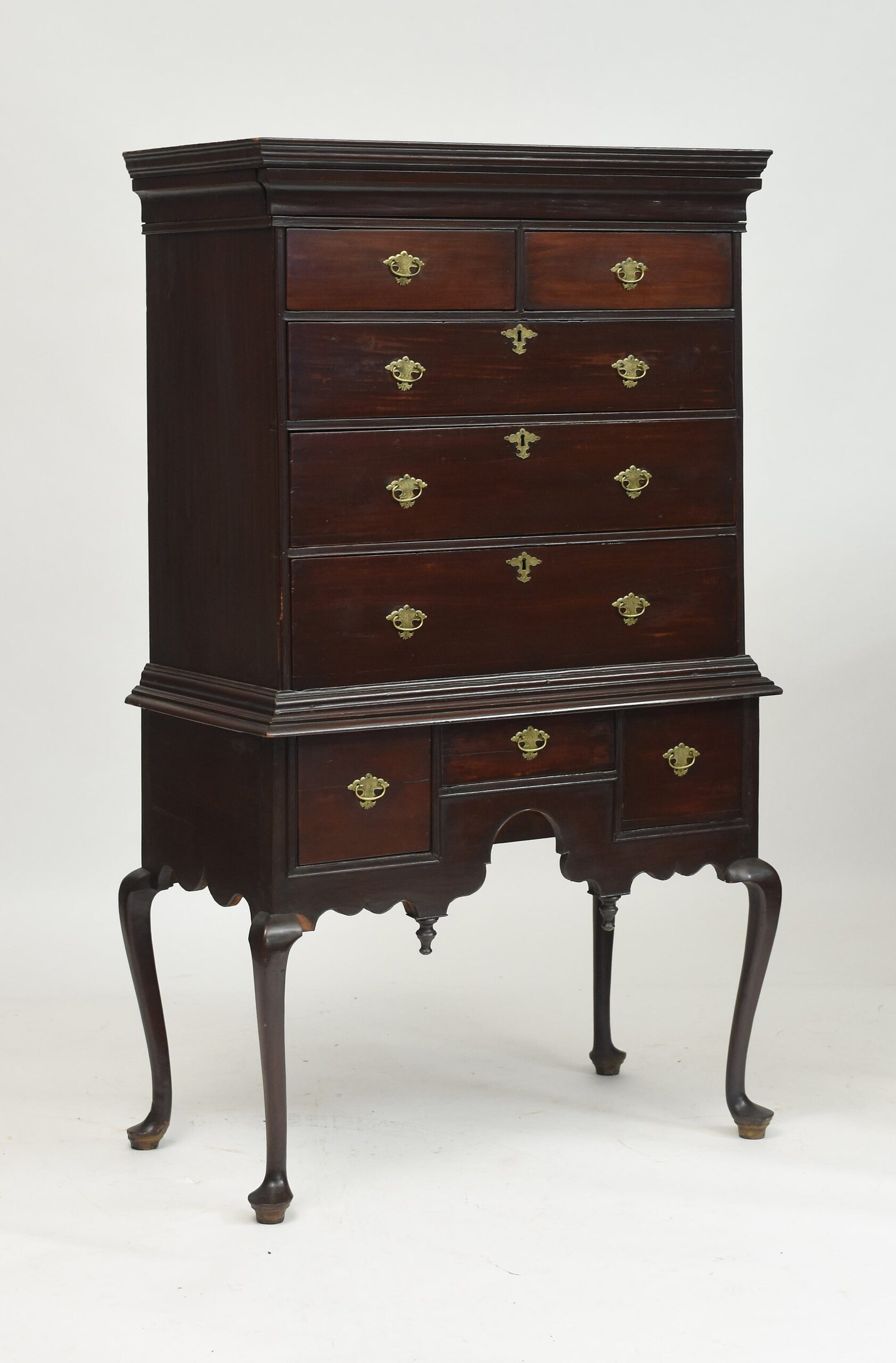 Early small size Boston Queen Anne maple highboy