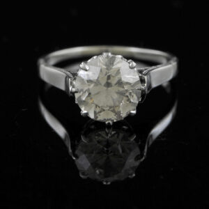 14k white gold diamond solitaire ring