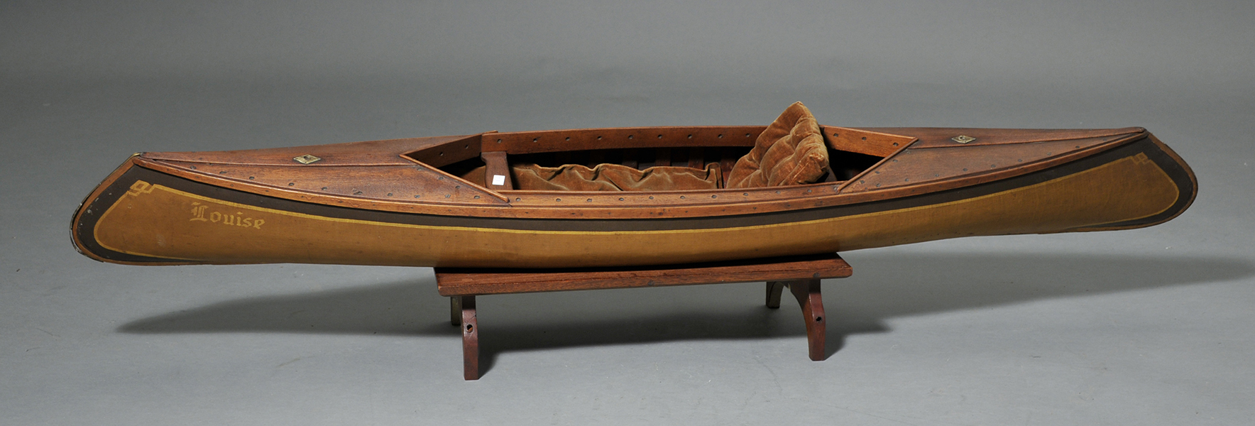 Well Made Canoe Model