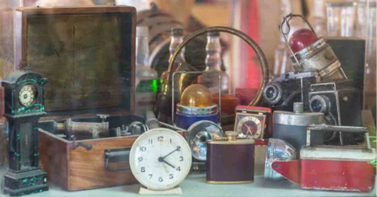 Antiques Appraiser Or Pawn Shops Near Me Which Is Better Antique Appraisers Auctioneers